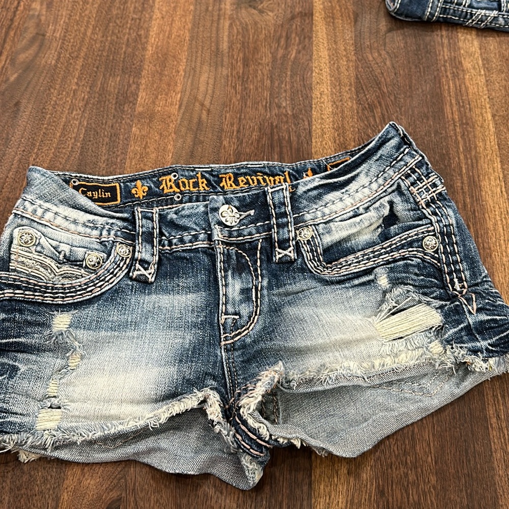 Women’s Rock Revival denim shorts, size 25